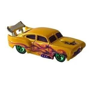 Mattel Hot Wheels Jaded Diecast Car 1:64 Advent Calendar 2001 Yellow